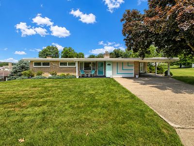 27 Dolly Ave