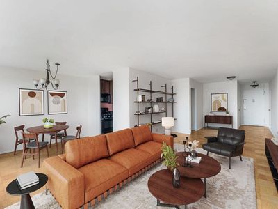 225 Saint Pauls Ave APT 11D