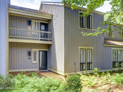 42 Eastbrooke St