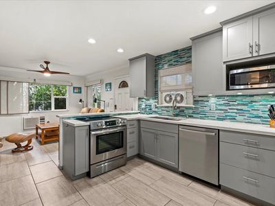 60 Halili Ln APT 6M