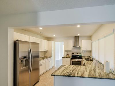 1168 SE Clifton Lane