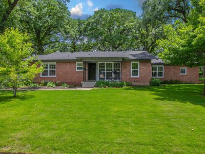 1312 W Lavender Ln