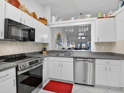 5893 Sunswept Lane #B