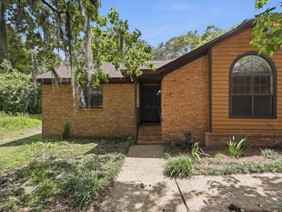 4411 Stratfordshire Ct