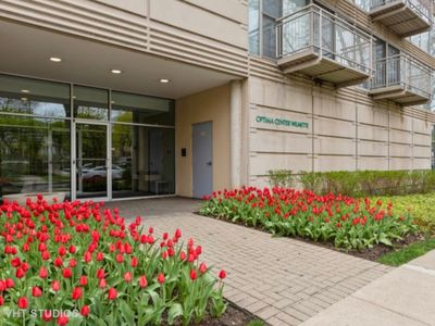 Property at 705 11th St APT 307, Wilmette, IL