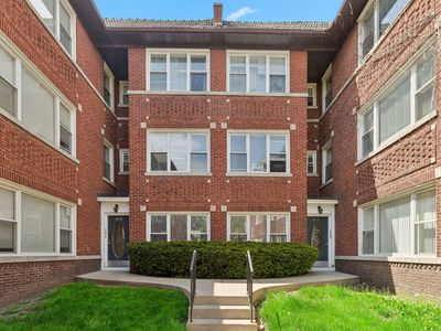 4650 N Saint Louis Ave APT 1D