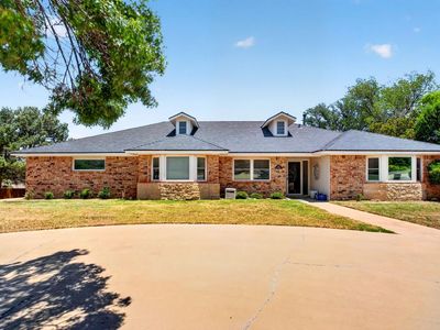 607 Highland Dr