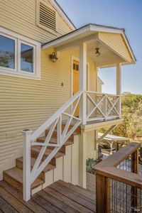 232 Sunnyside Avenue