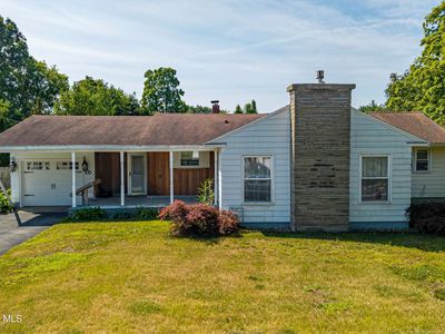 10 Bluebird Road