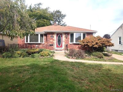 68 Lennox Ave