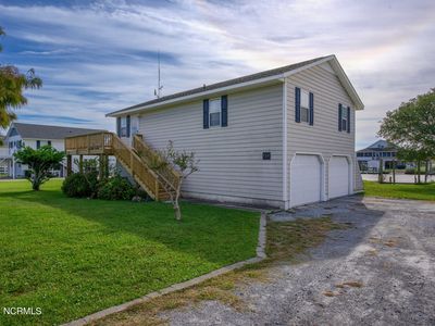 120 Dolphin Bay Estates