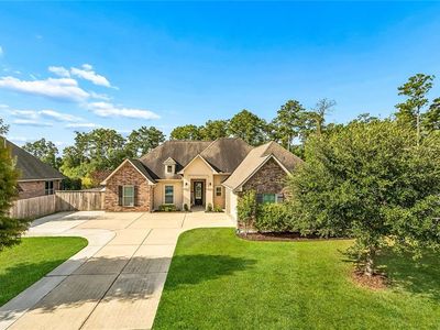 Property at 613 English Oak Dr, Madisonville, LA