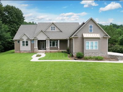 332 Harris Rd SE