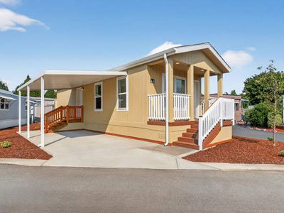 2200 Lancaster Dr SE UNIT 16A