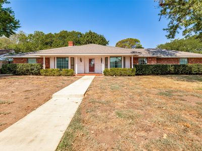 9015 Hunters Glen Trl