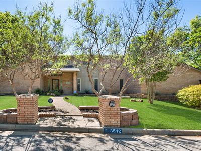 3512 Townlake Cir