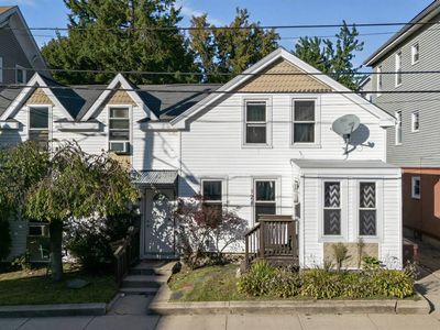 122 Willow St