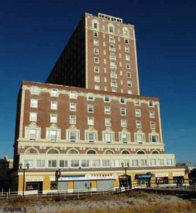 2721 Boardwalk #1616