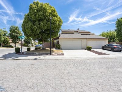 Property at 6500 Hidden Cove Ct, Bakersfield, CA