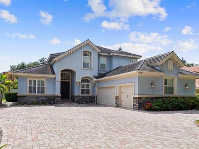 2689 Waters Edge Ct