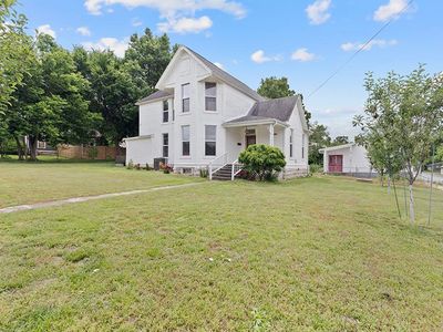 Property at 505 E Center Street, Mount Vernon, MO