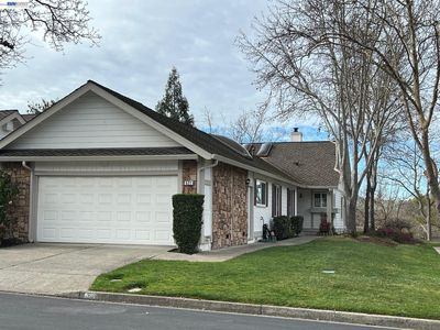 521 Silver Lake Dr