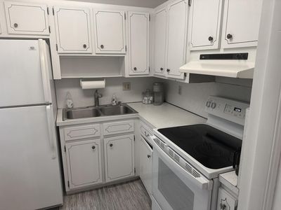 3930 Crystal Lake Drive #206