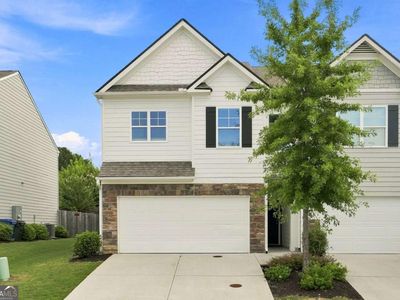 Property at 5260 Barberry Ave, Oakwood, GA