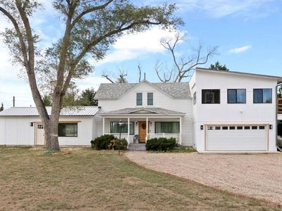 1310 Carson Ave