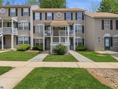 239 40Th St #32