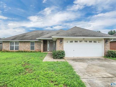 204 Shadow Cove Dr SW