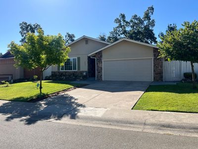 5609 White Fir Way