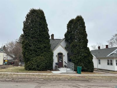21 4th St