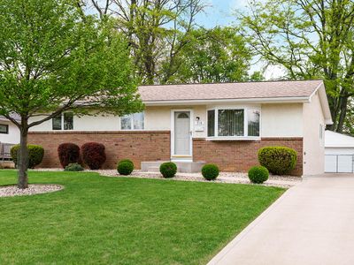 318 E Stanton Ave