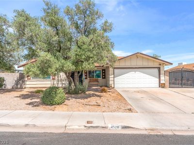 Property at 4528 E Harmon Ave, Paradise, NV