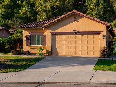 3146 Willow Tree Ln