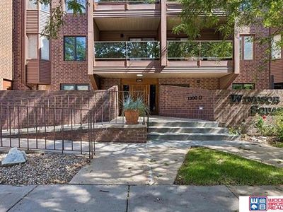 1300 G St APT 305E
