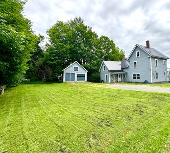 9 Pleasant Street