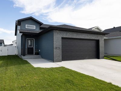 1282 Rachel Dr W