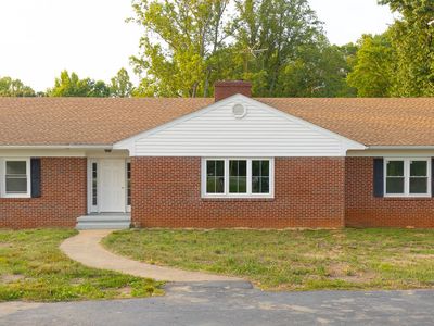 3975 James Madison Hwy