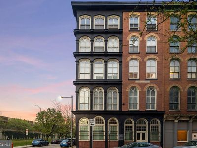 313 N 3rd St #5A