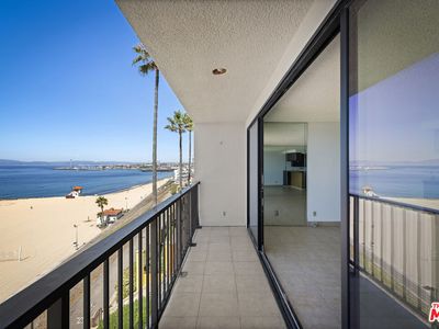 721 Esplanade Unit 306