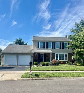 126 Hampton Dr