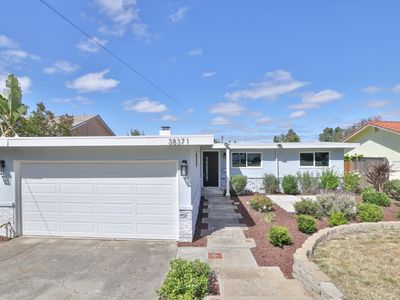 38371 Canyon Heights Dr