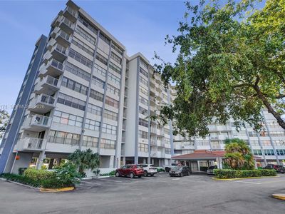 1300 NE Miami Gardens Dr APT 320E