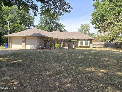 1205 Skyline Dr