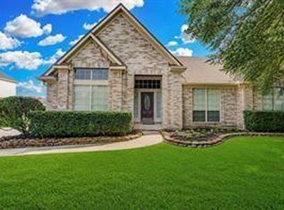 19811 Clear Glen Dr