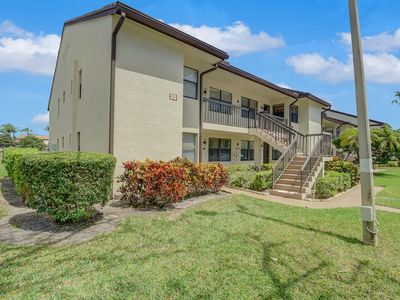 7593 Tahiti Lane #202