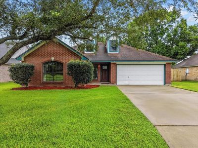 111 Jamestown Ave