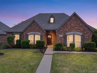 3335 S 204th East Ave